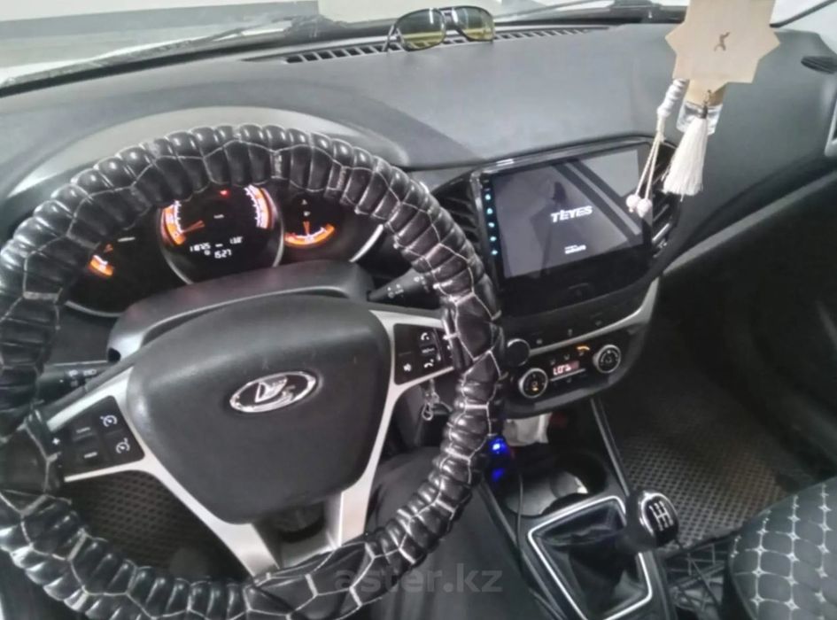 Веста св кросс 2019 гв