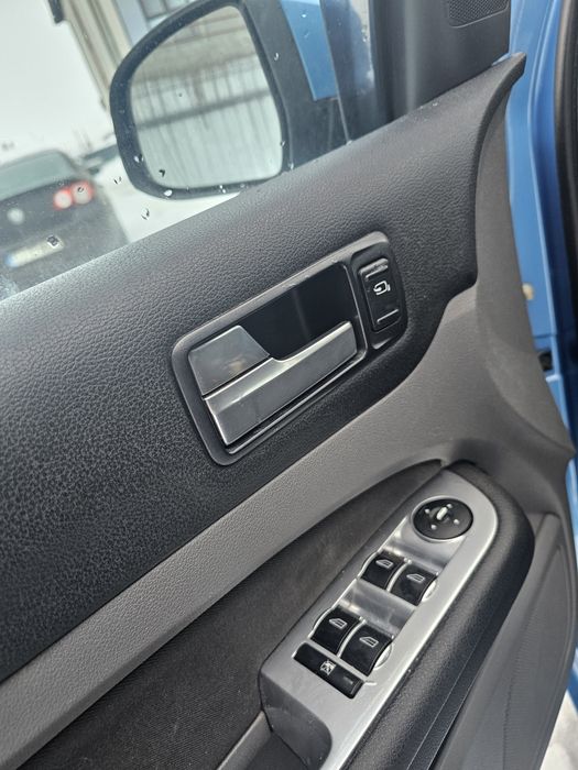 Focus mk2.5 combi 1.8tdci titanium/schimb