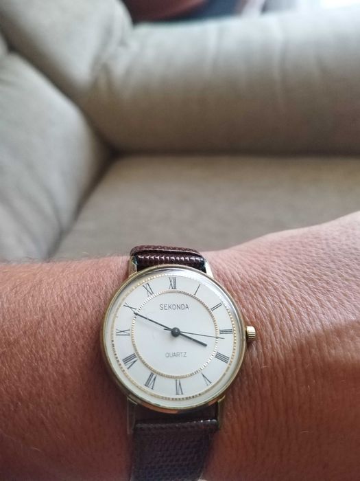Ceas Sekonda barbatesc cu curea de piele Functional