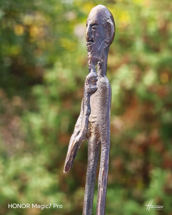 Statuetă alamă  , bărbat gânditor