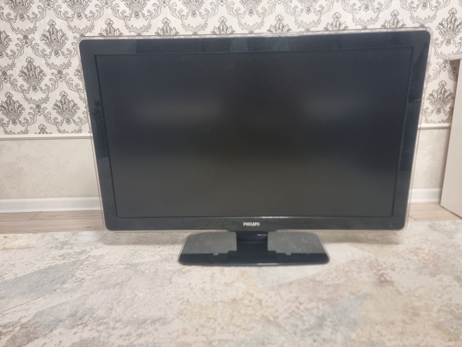 Телевизор Philips 47 дюймов, не смарт!