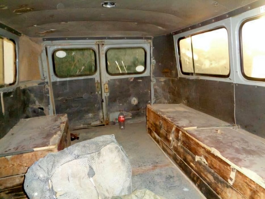 Автомобиль УАЗ 396559;