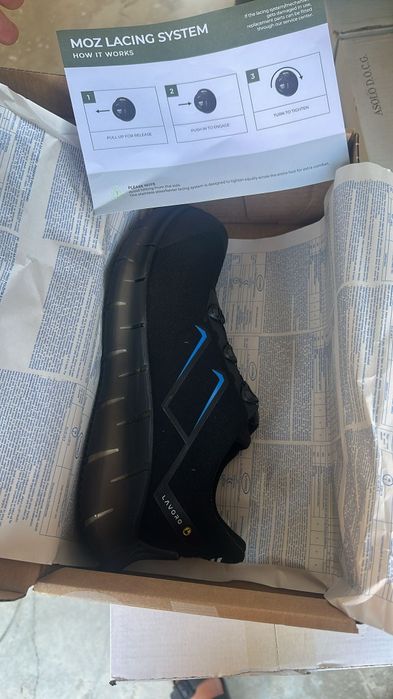 Bocanci cu bombeu metalic