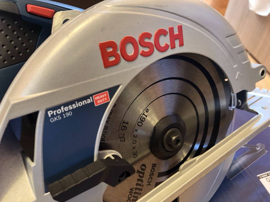 Ръчен циркуляр Bosch GKS 190