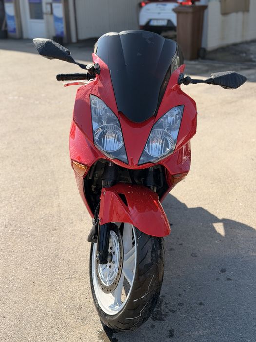 Honda vfr 800 vtec