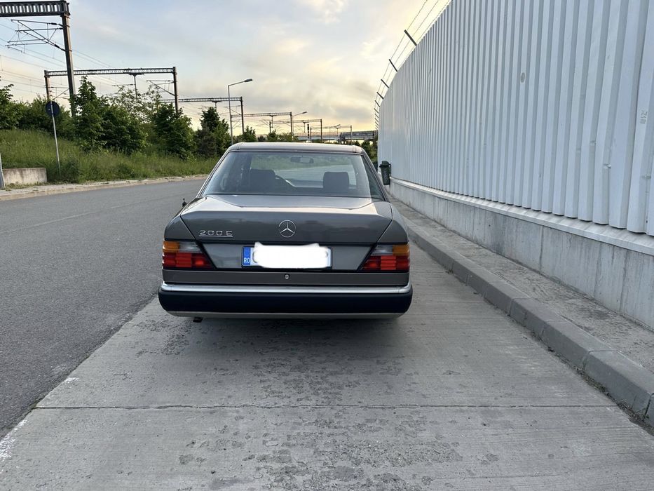 Mercedes Benz w124 - 1990 Atestat retromobil