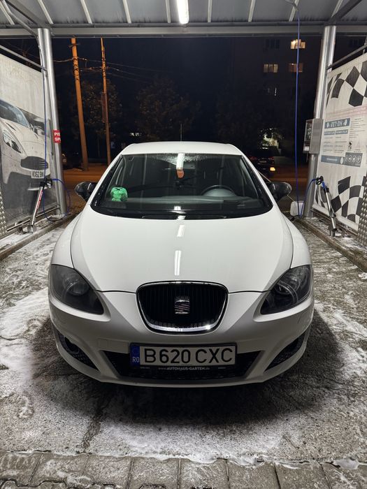 SEAT Leon 2011 — imagine 2