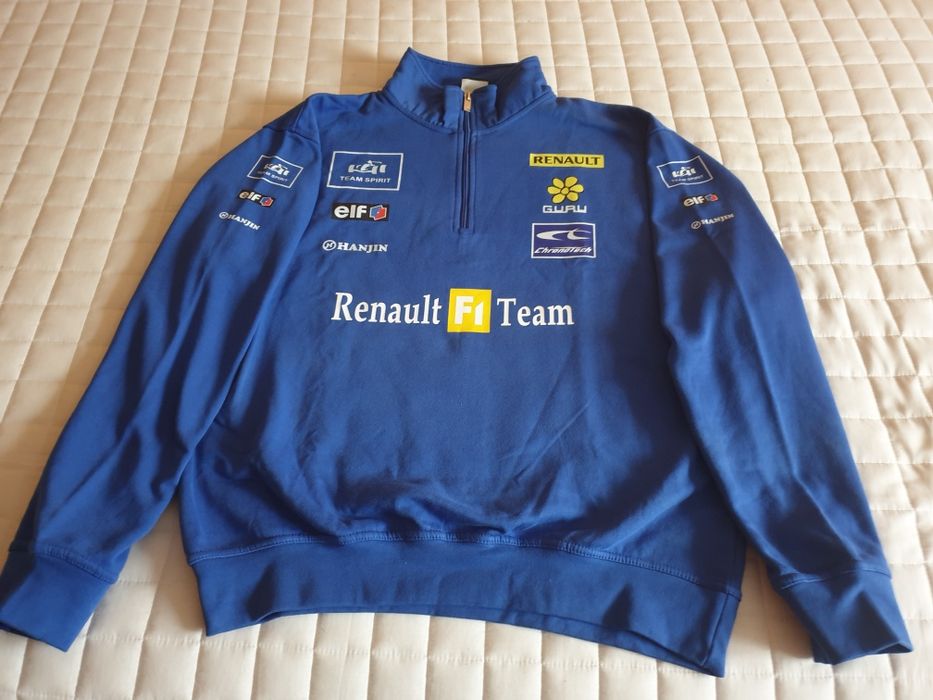Bluza  de  barbati  -  200 lei.