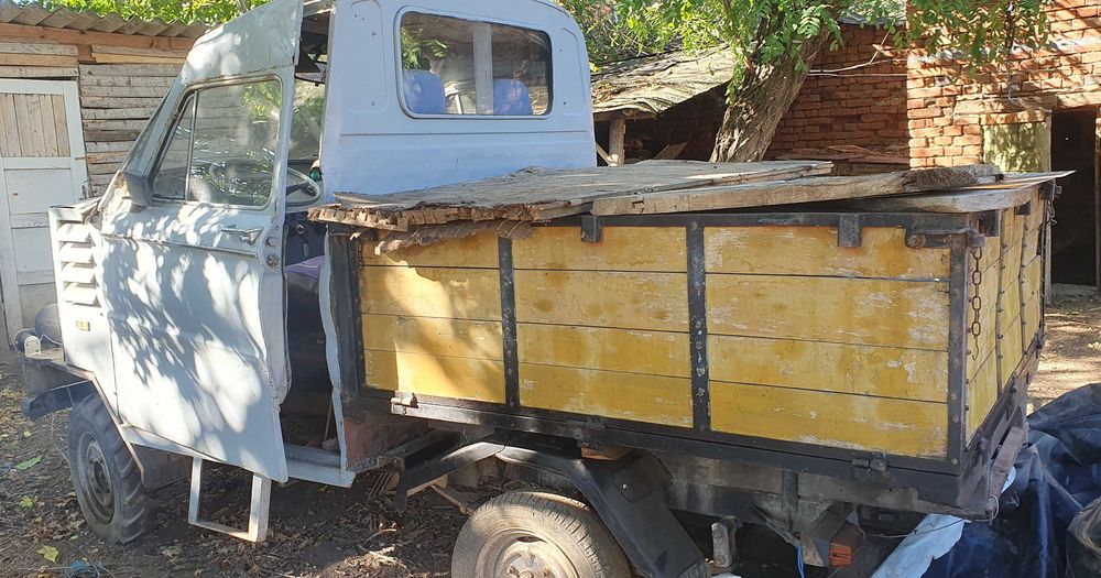 Самоделно камионче