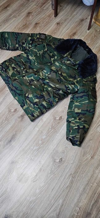 Продам  бушлат и штаны в комплекте