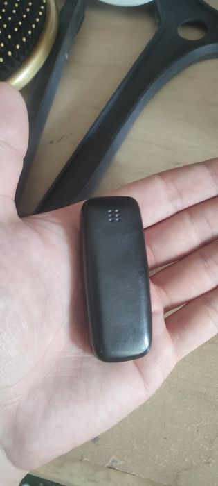 Продам маленький телефон