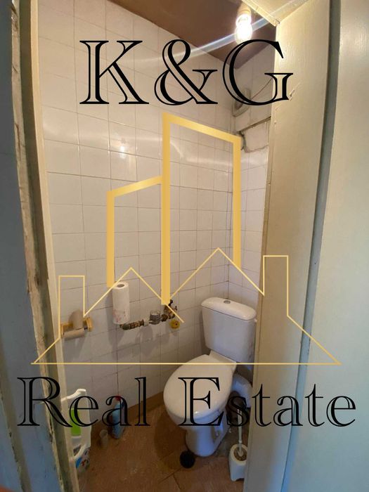 Продава се Четиристаен апартамент в Разград, Център - 99 кв.м за 1082 €/кв.м - Снимка #5