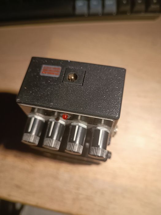 Boss ml-2 metal core pedal педал