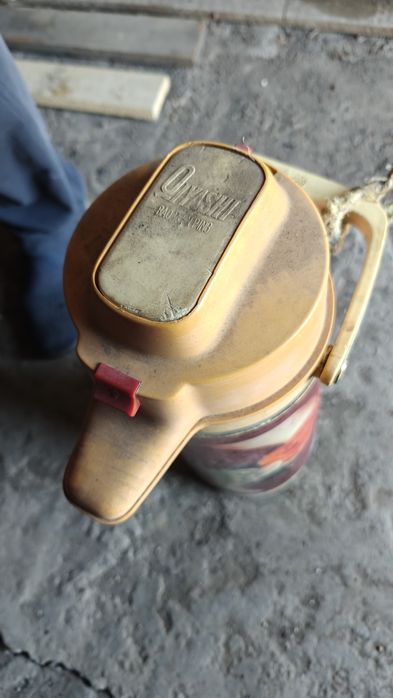 Термос обычный .