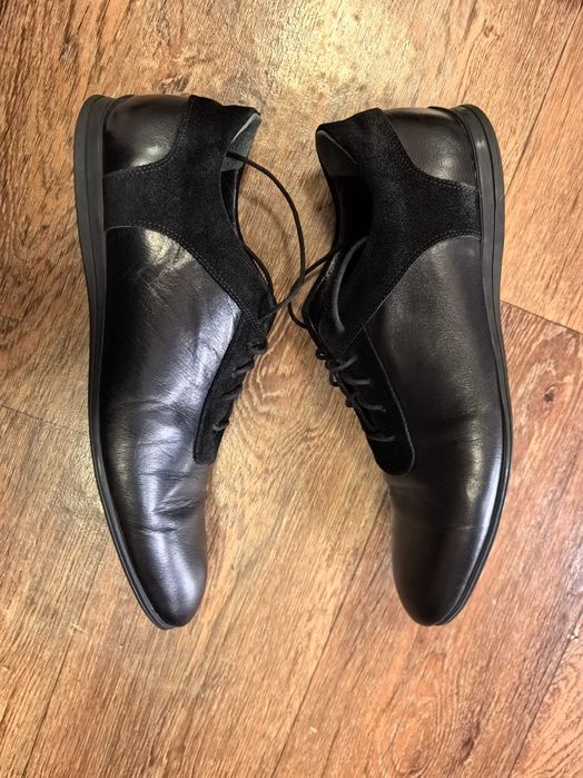 Обувь почти  новая