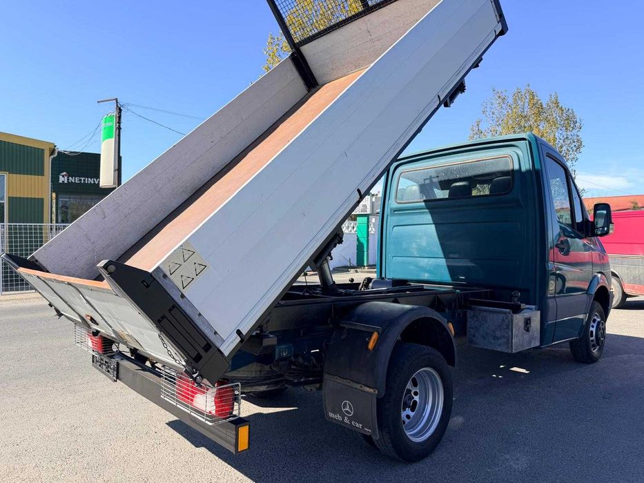 Mercedes Sprinter 415 / 3,5 T / basculabila pe cutie