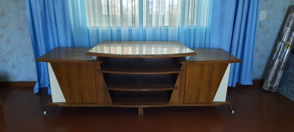 Тумба под тв зону