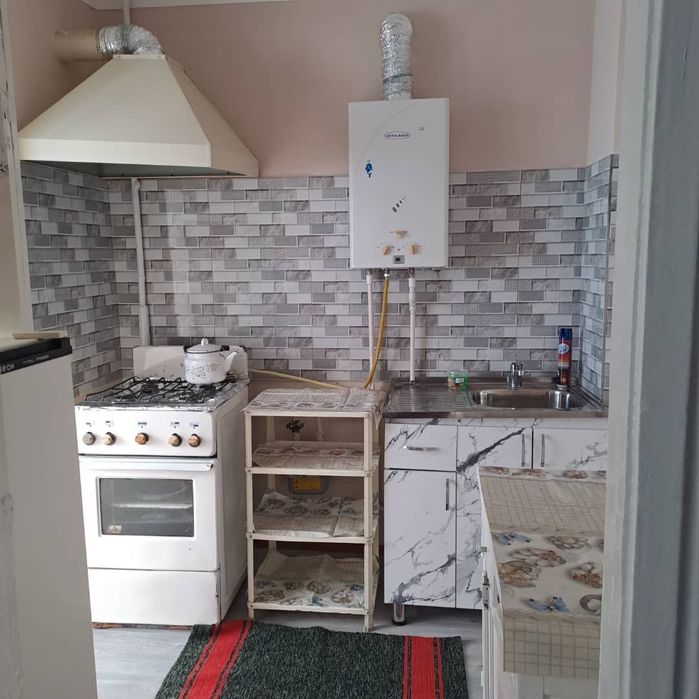 Чирчик ш. Троицк Физкултурный инс кирпичный дом 2х/2/4