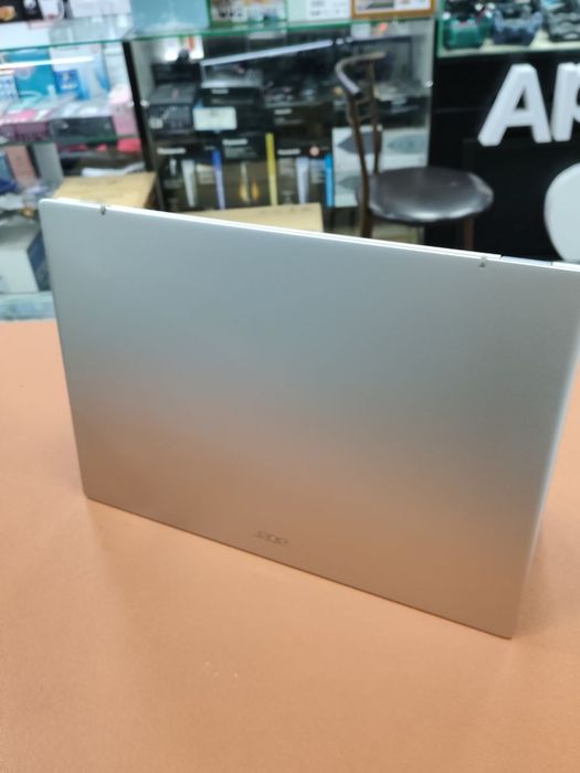 Acer Swift Go 14