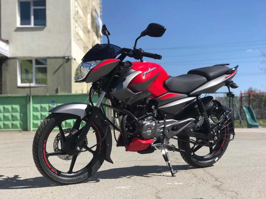 Мотоцикл BAJAJ Pulsar NS 125