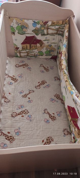 Бебешка кошара  с матрак и обиколник