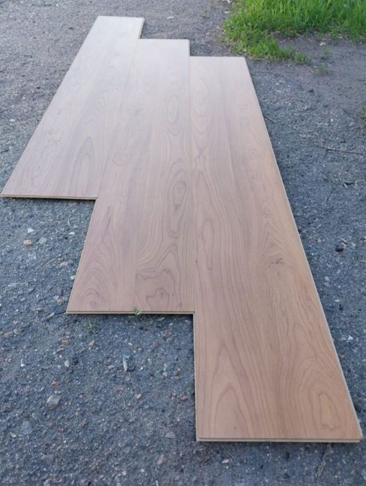 Ламинат б/у 15кв.м Германия.