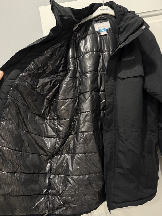 Продам мужскую куртку calumbia