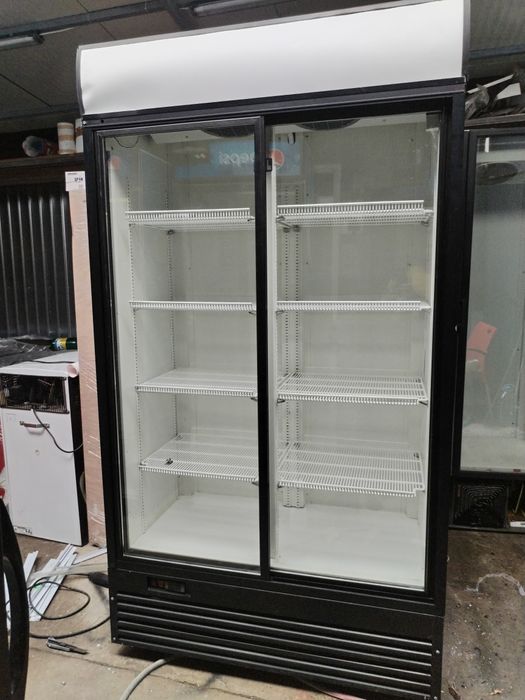Vitrine frigorifice verticale /duble /slim