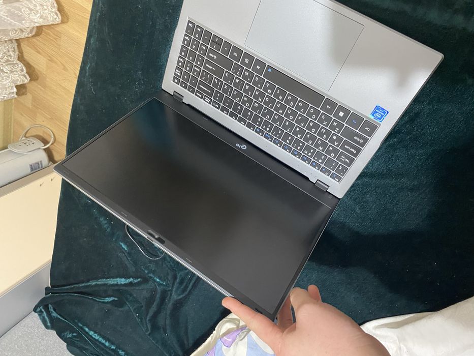 Продам ноутбук ACER е10 ETBook plus