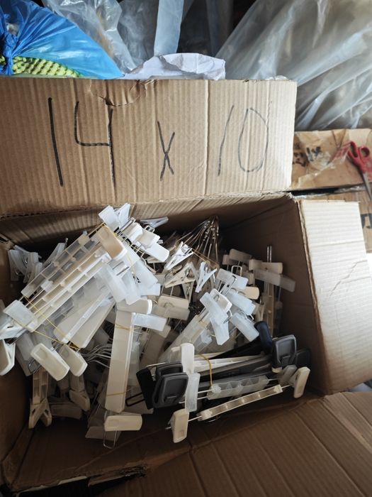 Плечики вешалки для одежды