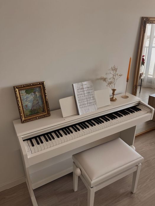 Сдаю пианино в аренду