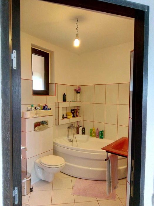 Casă modernă în Baicoi, zona liniștită (PRIVAT)