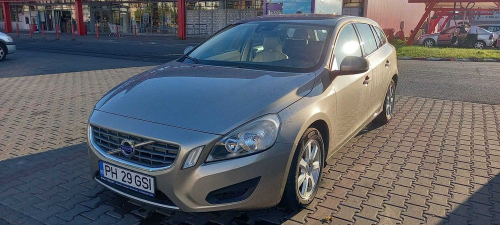 Volvo V60 2013 D3