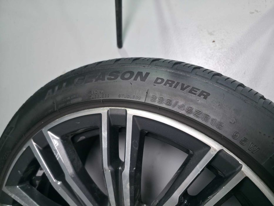 4 Roti Jante + Anvelope M+S 4Sezoane - 225/45/18 5x112 - OEM BMW Seria 3 G20 G21 / Seria 4 G22 - M-Pack + Senzori Presiune OEM BMW !