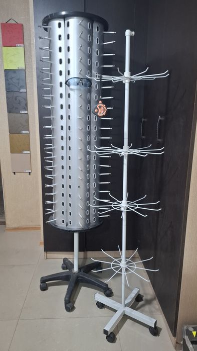 Витрина вращающаяся для очков