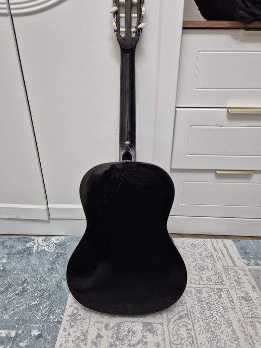 Гитара 12000тг продам