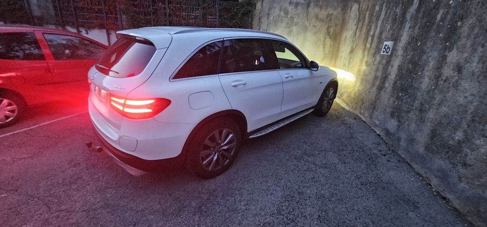 Vînd Mercedez Glc 350e