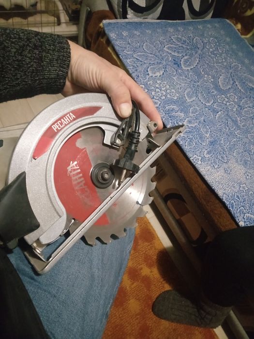 Электро инструмент