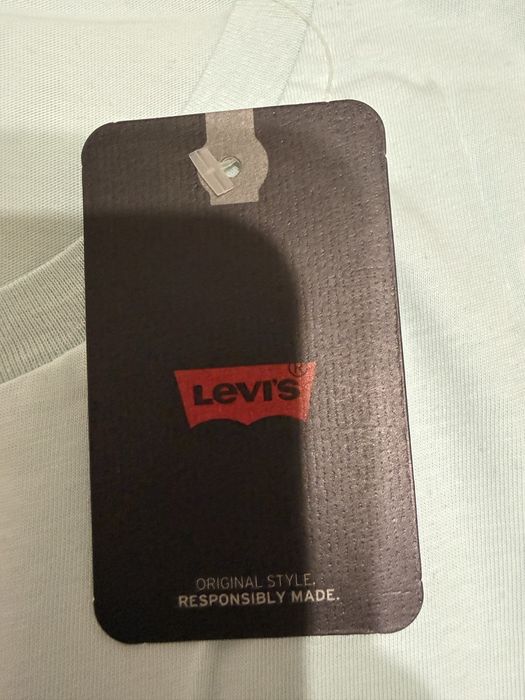 Тениска Levis.
