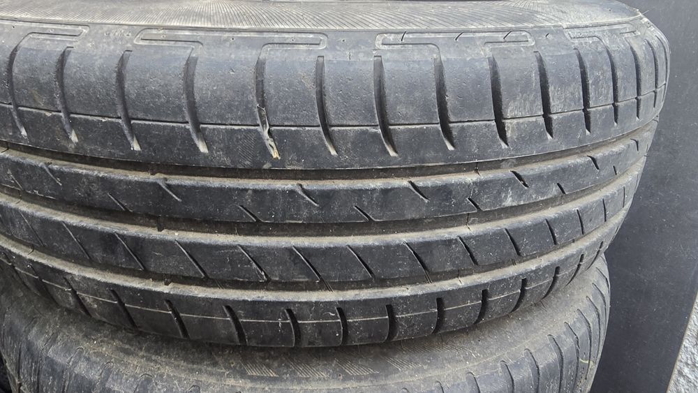 Roata 4x100 dacia Logan sandero anvelopa 185 65 r15 rezerva