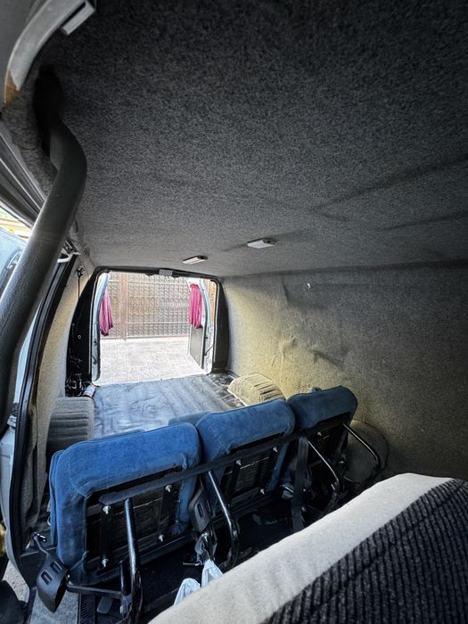 Ford Econoline 150