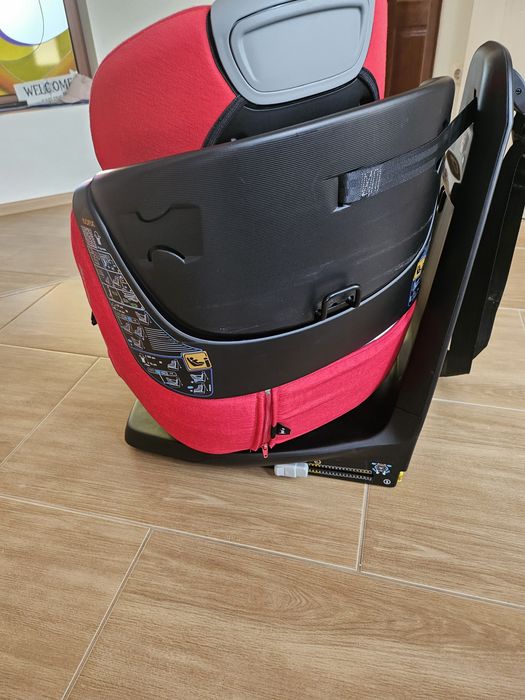 Стол за кола Maxi Cosi Axissfix 360° i-Size, Red, 0-18 кг, Червен