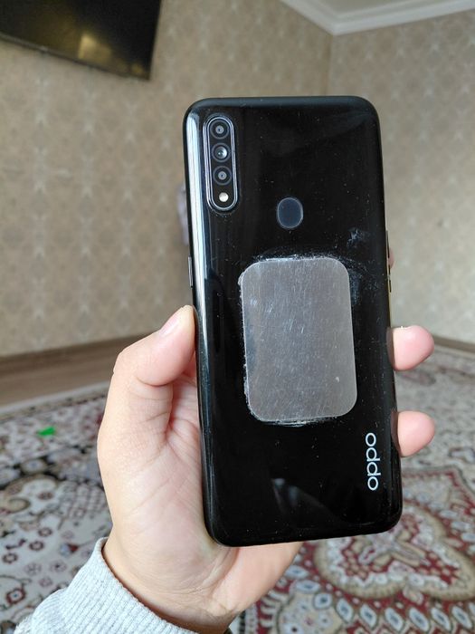 Продам телефон без минуса