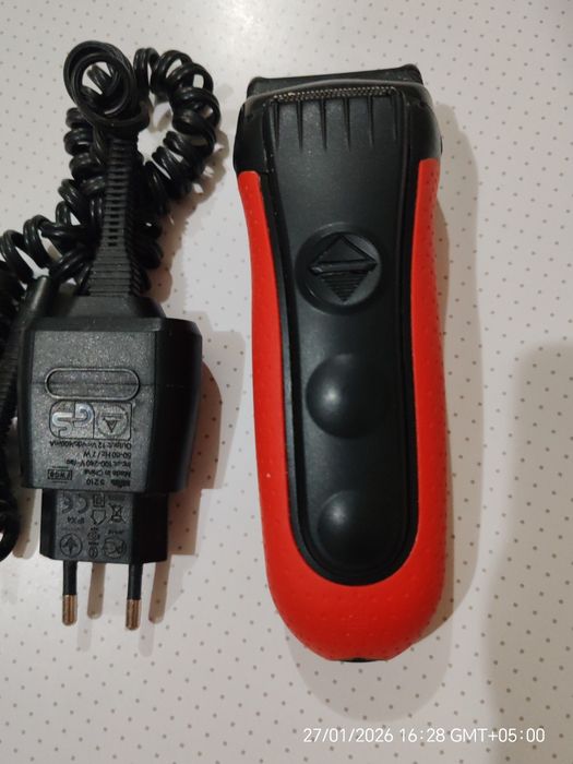 Продам электробритву Braun