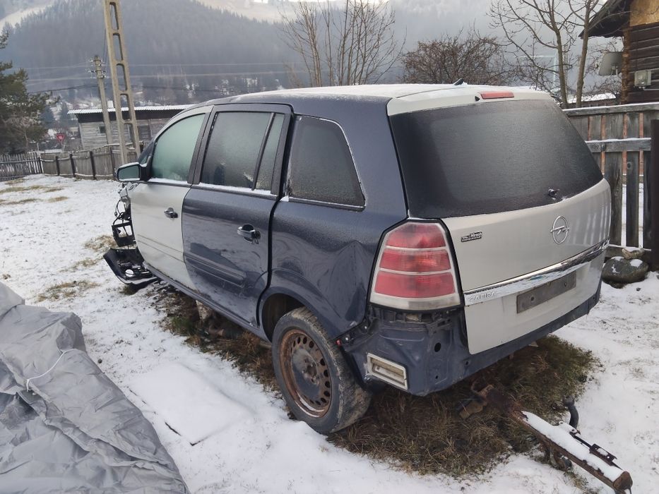 Opel Zafira b 1,9 tdci 120 cp 2006
