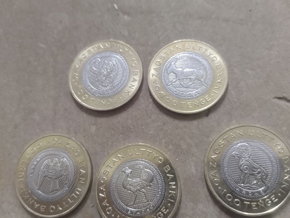 Продам монеты номиналом 100 тг