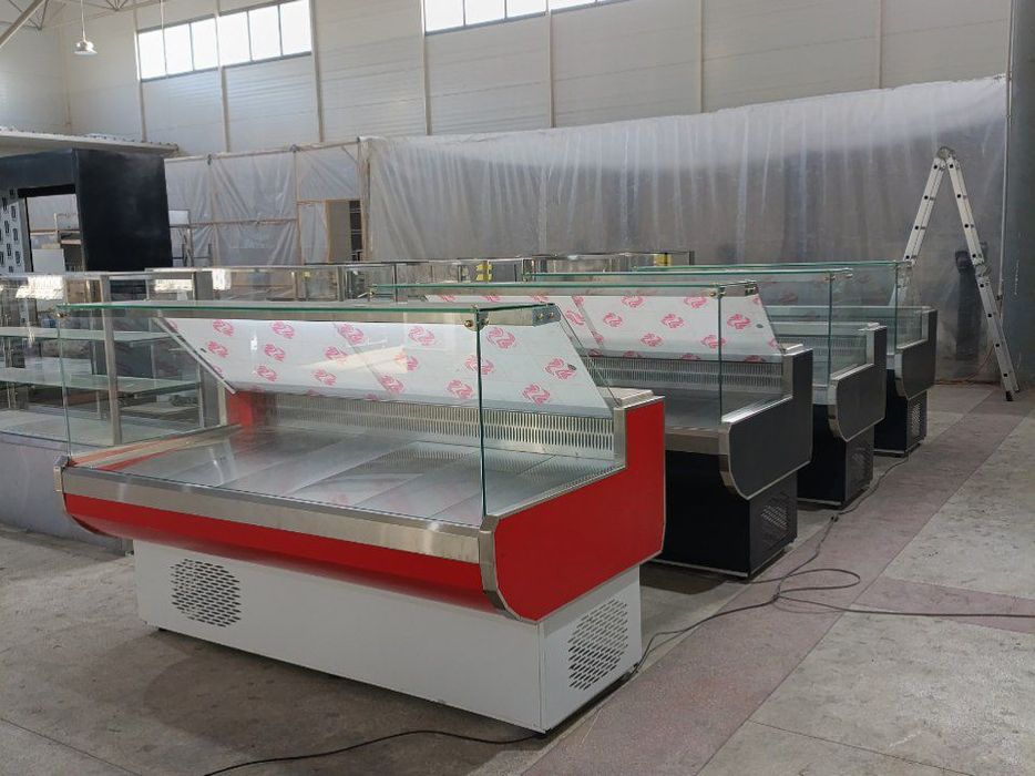 Витрина холодильник