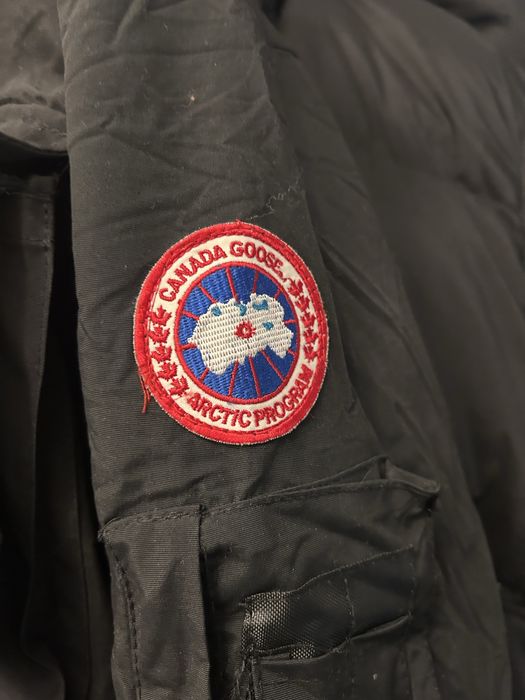 Snow mantra parka canada goose
