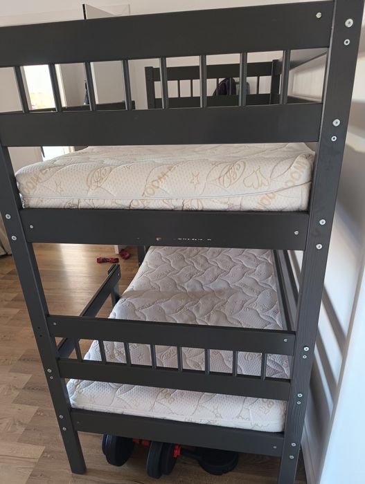 Продам двухъярусную кровать