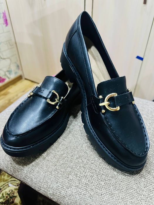 Женские  т у ф л и